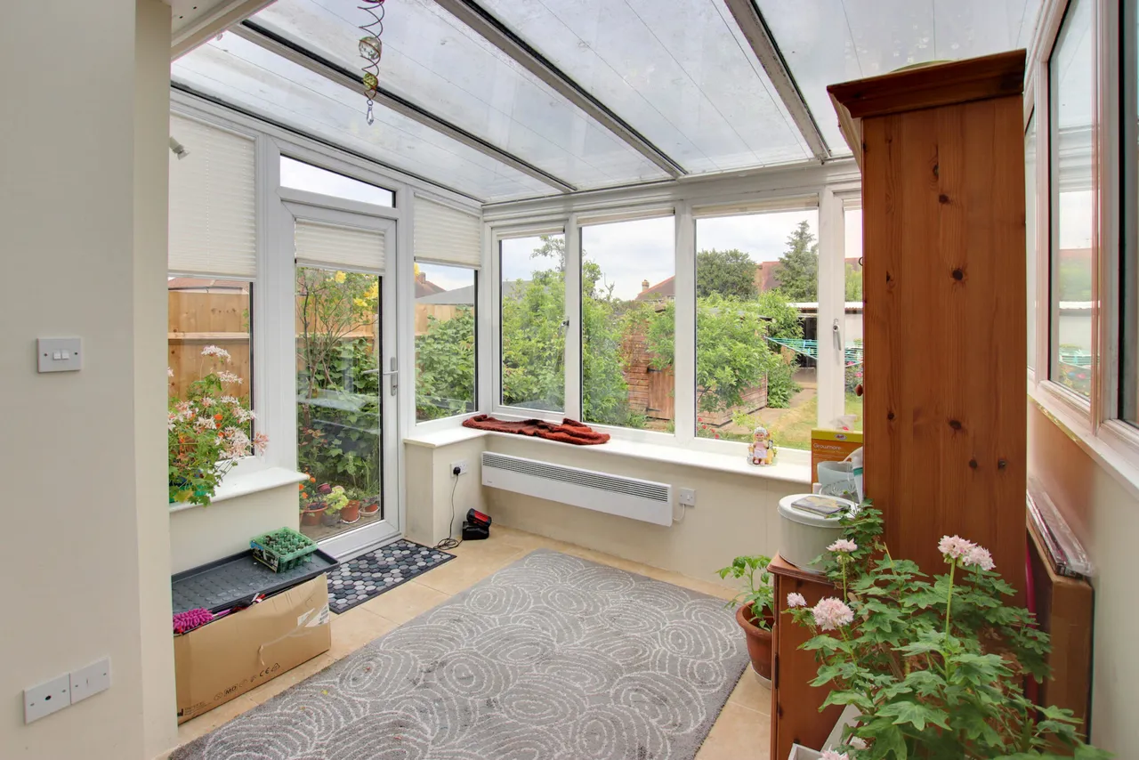 Glebe Way, West Wickham, West Wickham, BR4 0SH, photo 4