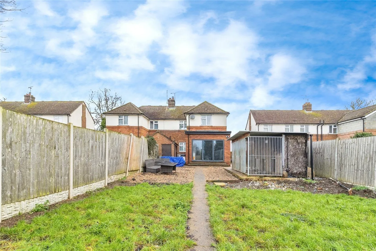 Toddington Road, Tebworth, Leighton Buzzard, Bedfordshire, LU7, photo 18