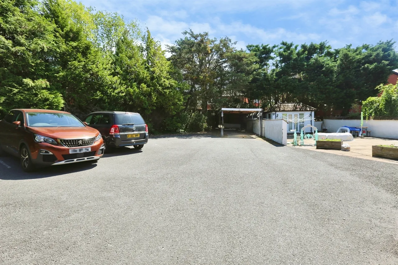 Whitworth Crescent, Southampton, SO18, photo 26