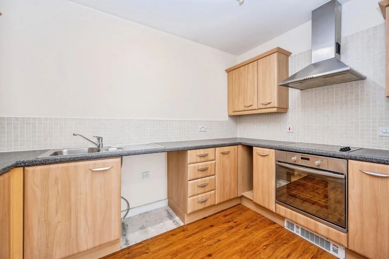 Eaton House, Deykin Road, Lichfield, photo 9
