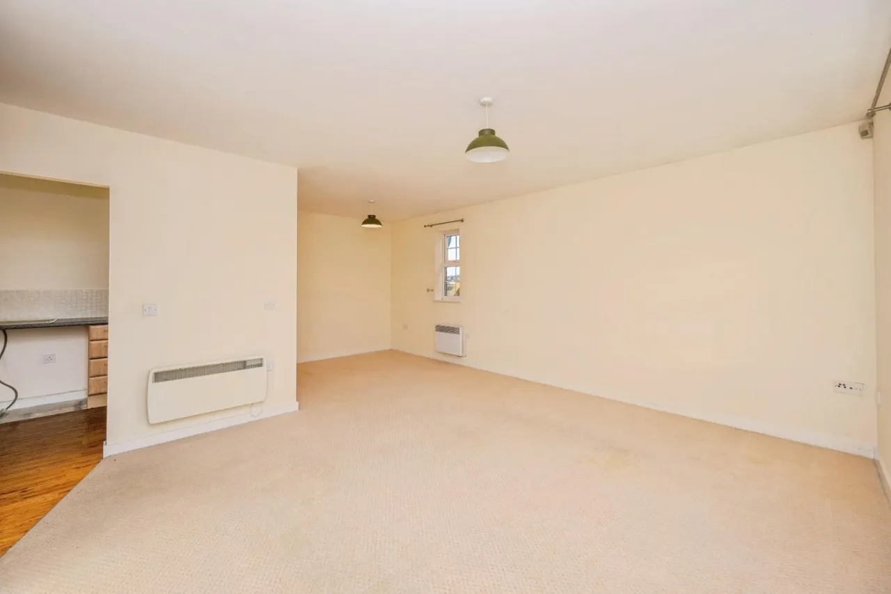 Eaton House, Deykin Road, Lichfield, photo 6