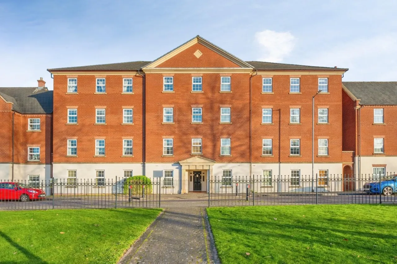 Eaton House, Deykin Road, Lichfield, photo 3