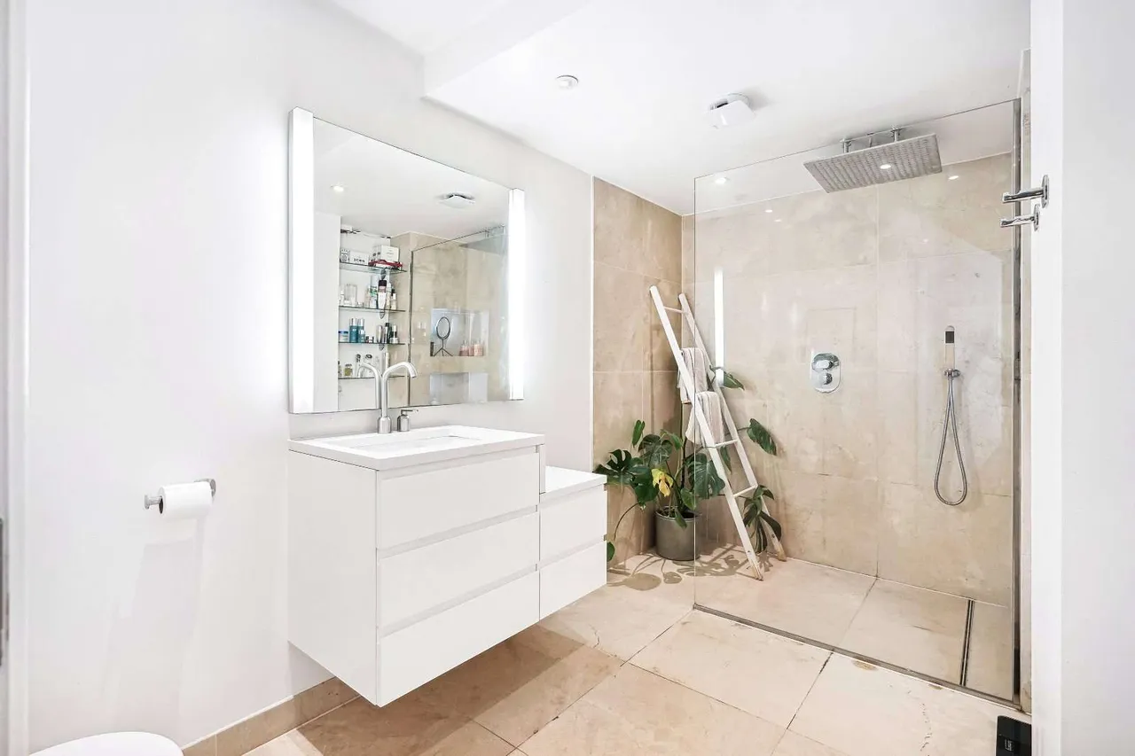 Bromfelde Road, London, SW4 6PP, photo 7