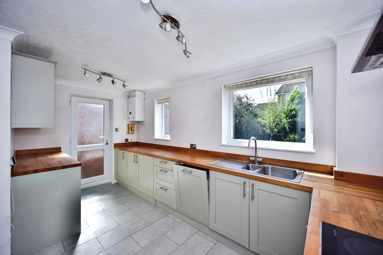 Peverel Drive, Bearsted, ME14, photo 13