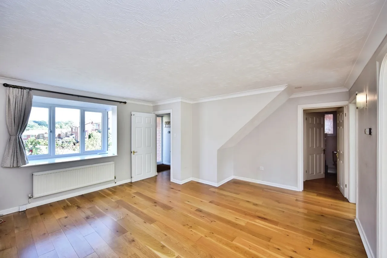Peverel Drive, Bearsted, ME14, photo 4