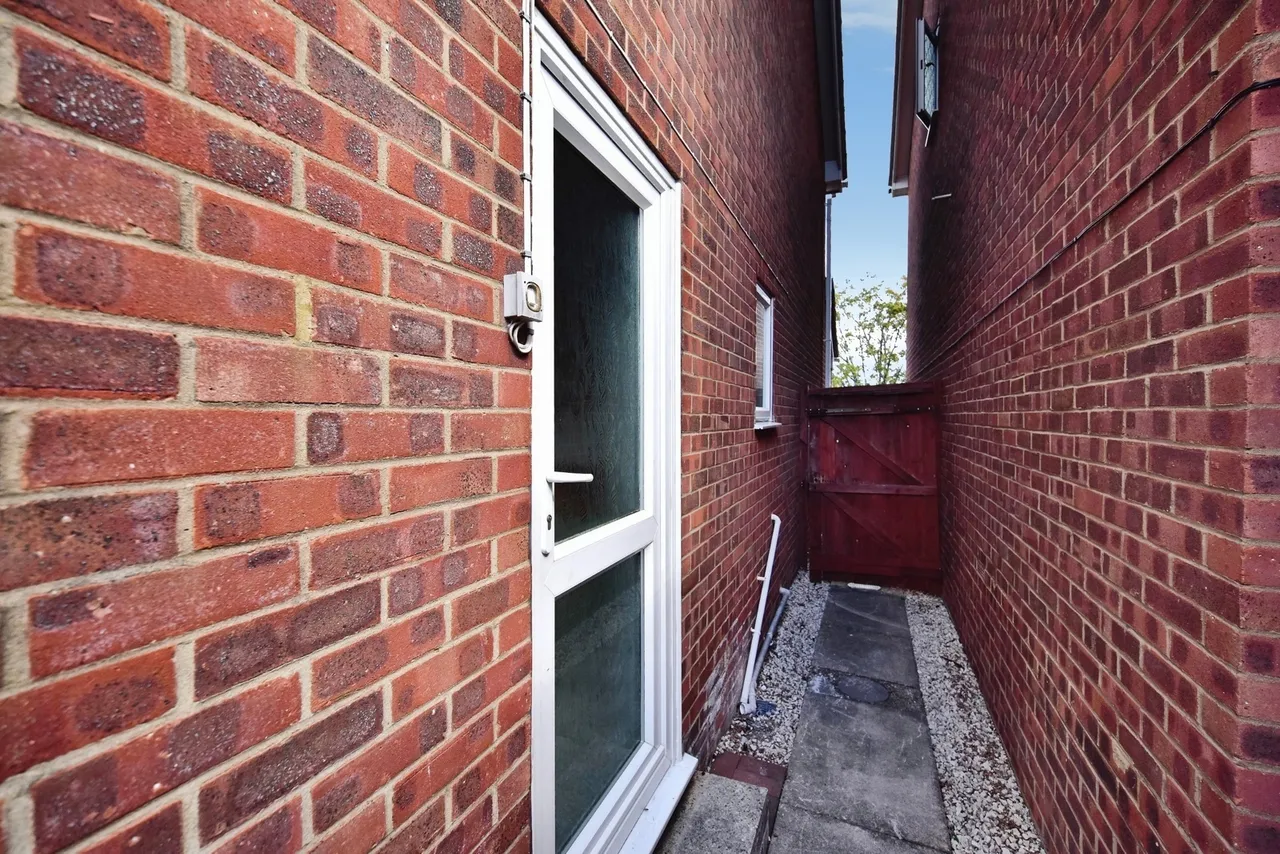 Peverel Drive, Bearsted, ME14, photo 19