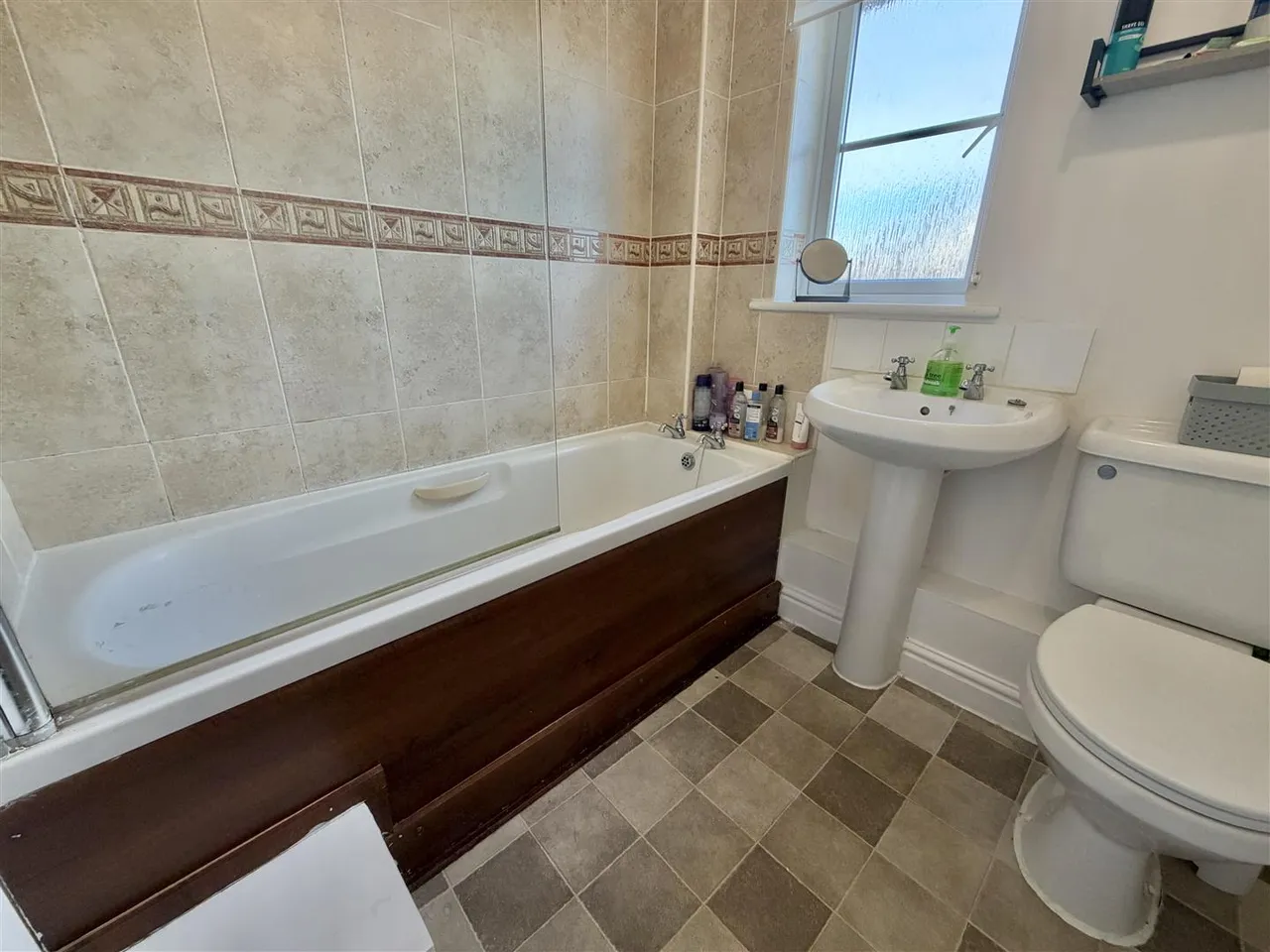 Pendilly Drive, St. Austell, photo 13
