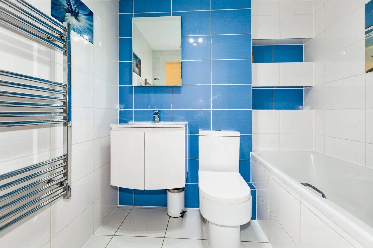Mill Street, Slough, SL2, photo 8