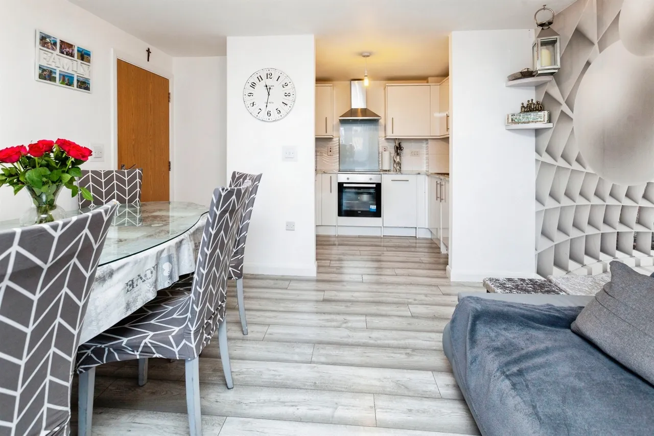 Mill Street, Slough, SL2, photo 15