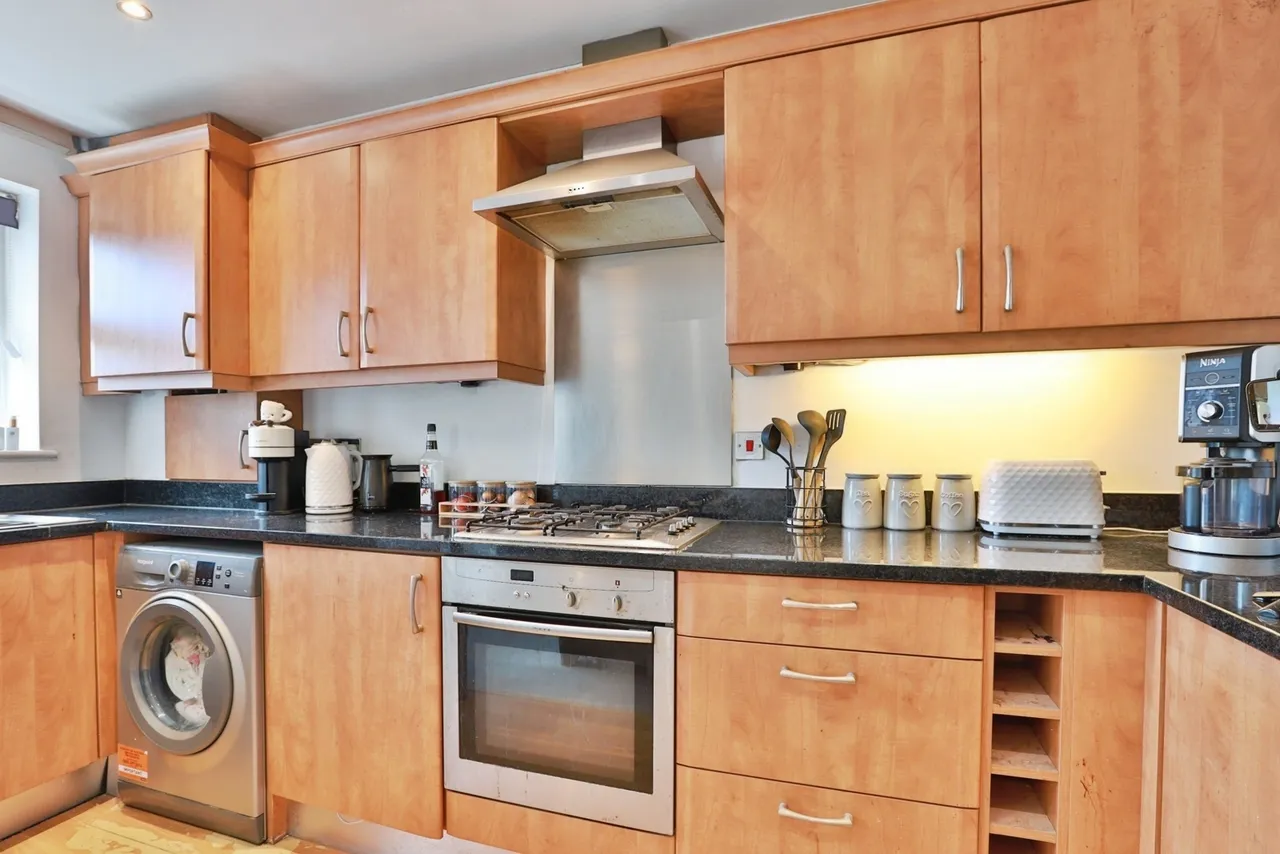 Richmond Park Road, Bournemouth, BH8, photo 4