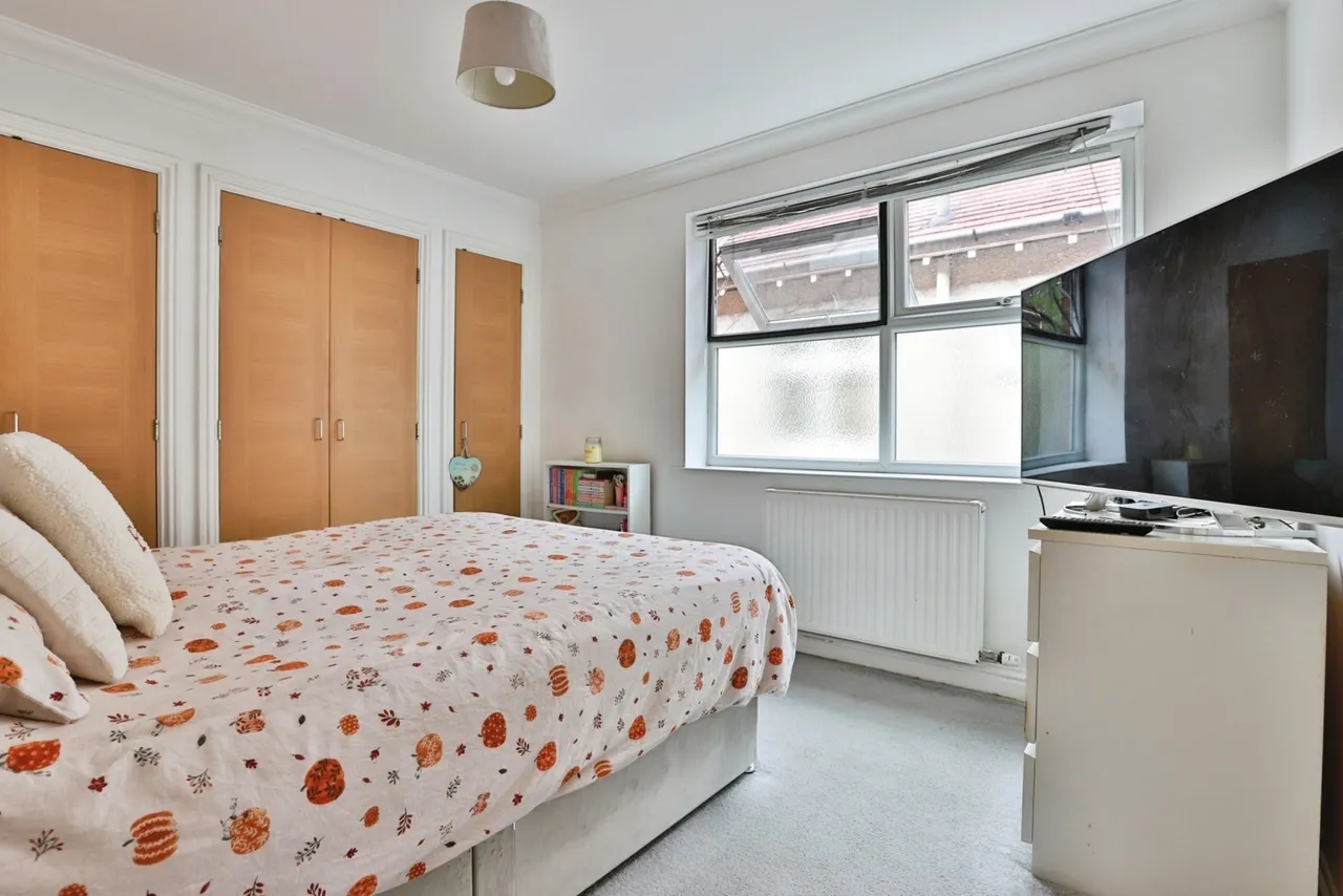 Richmond Park Road, Bournemouth, BH8, photo 6