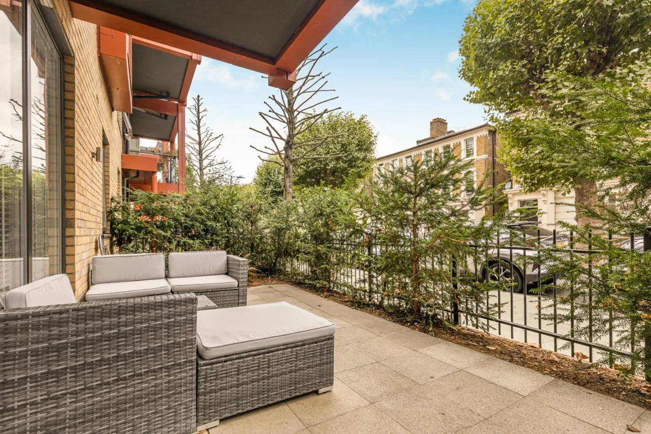 Tollgate Gardens, Kilburn Park, NW6, photo 10