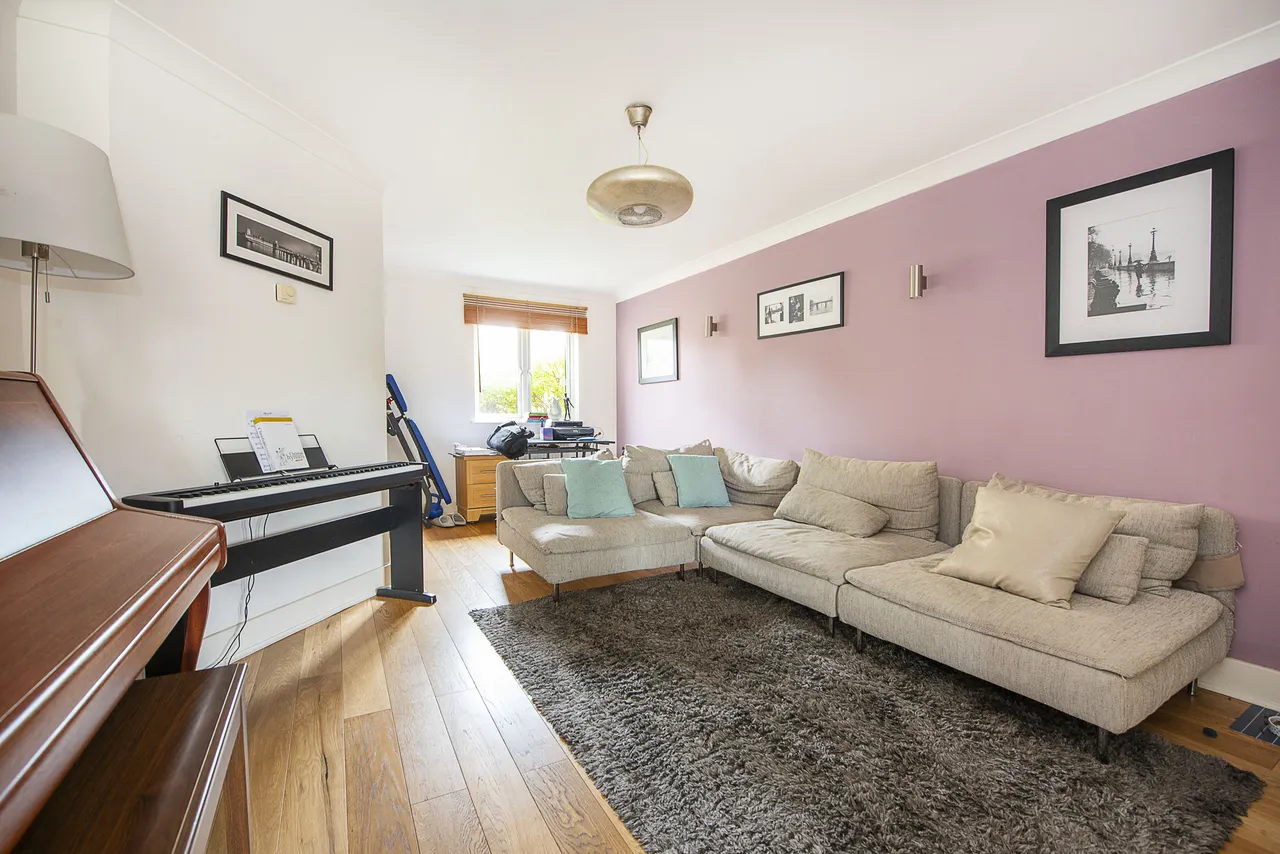 3 bed house for sale — Isabella Place, Kingston Upon Thames,...