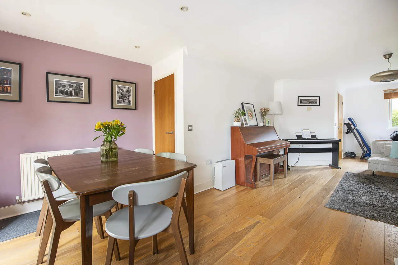 Isabella Place, Kingston Upon Thames,..., photo 4