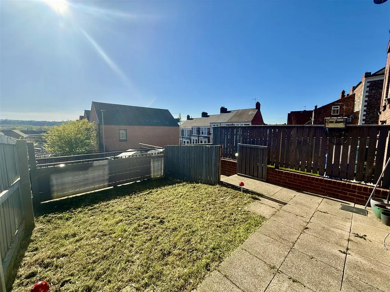 Saltwell Road, Gateshead, photo 16