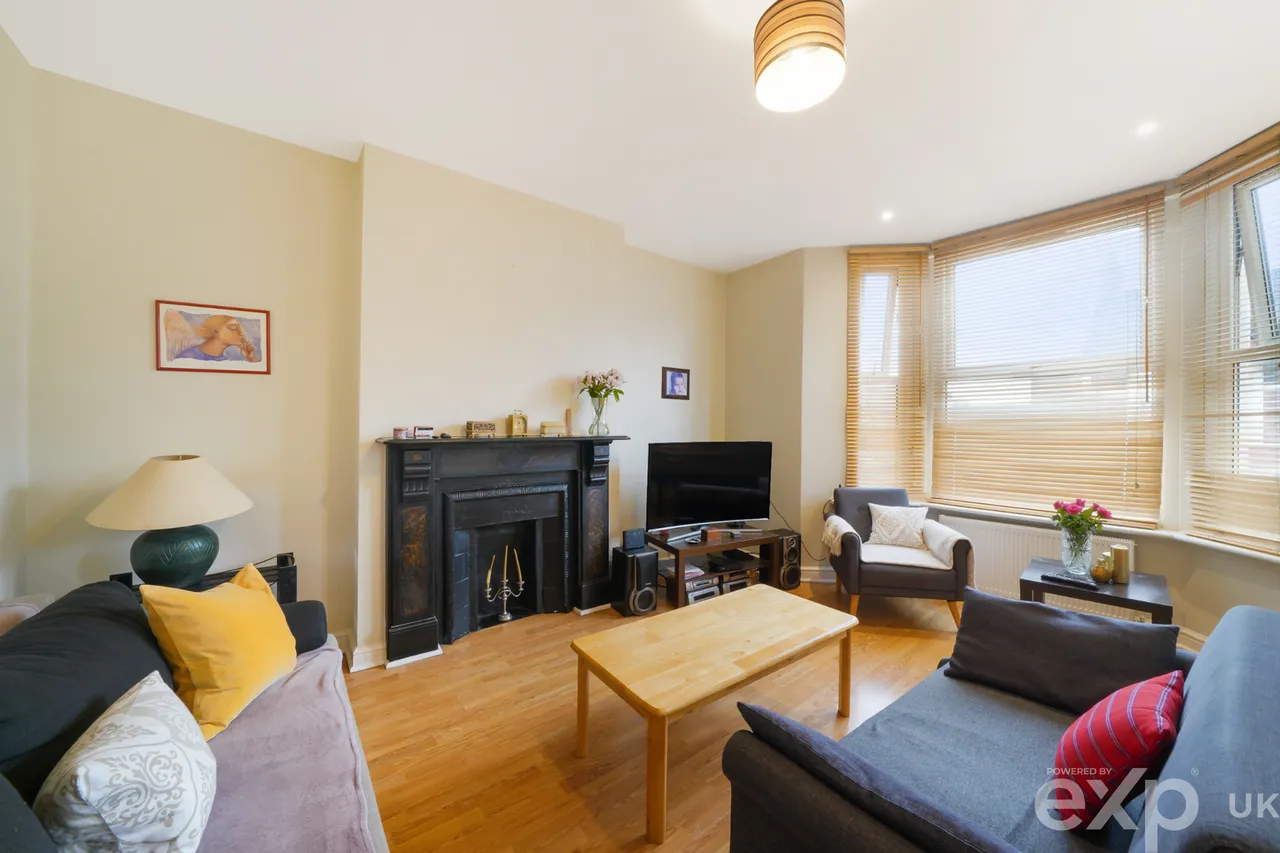 Sellons Avenue, Harlesden, London, NW10 4HL, photo 3