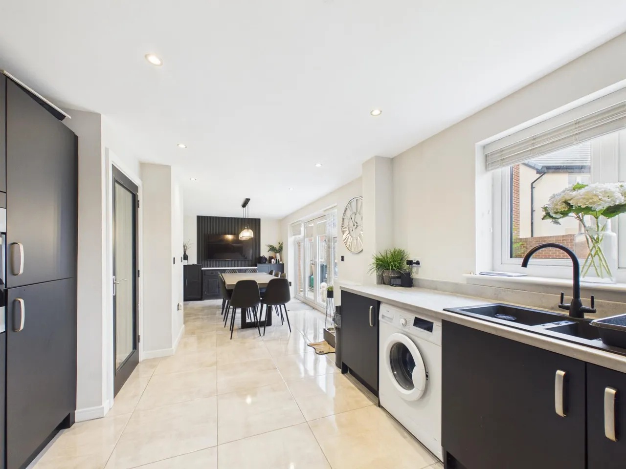 Hoelion Grove, Newport, NP10, photo 12