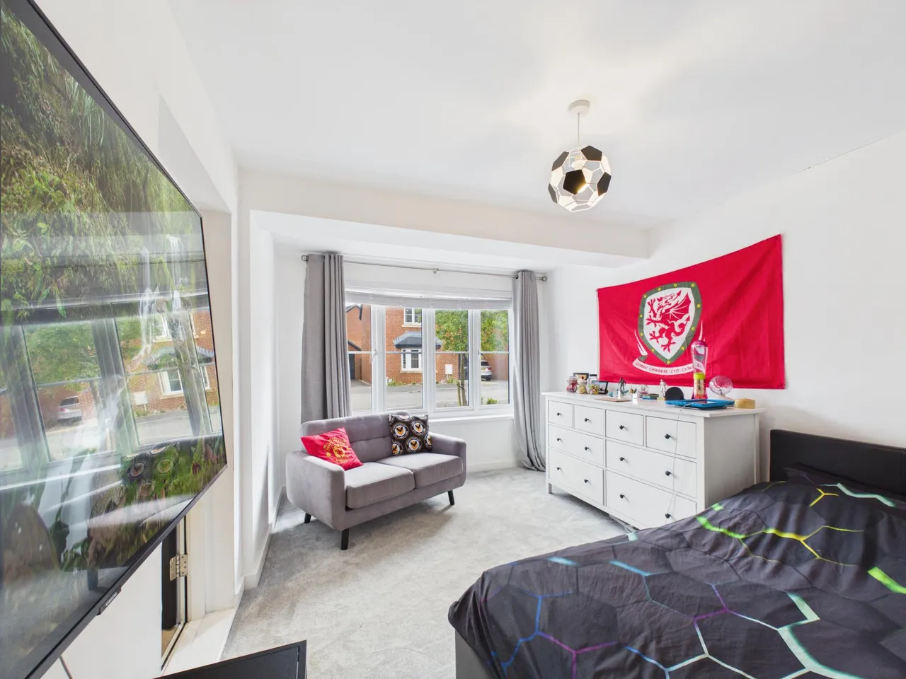 Hoelion Grove, Newport, NP10, photo 8