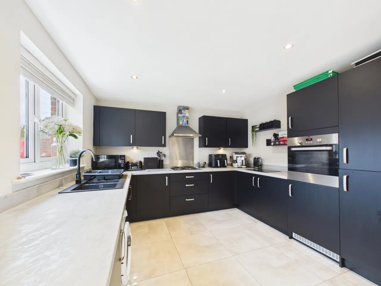 Hoelion Grove, Newport, NP10, photo 10
