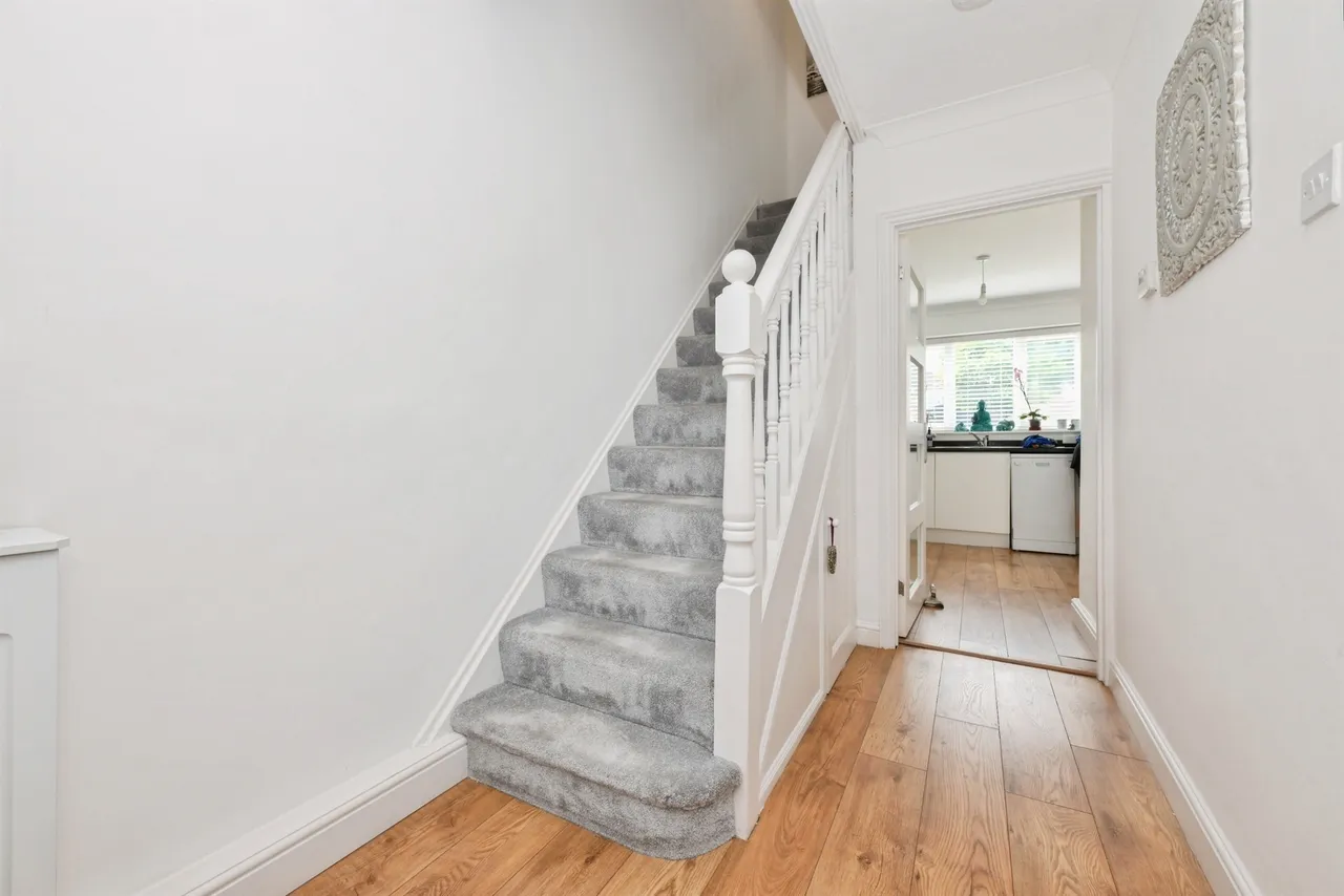Bury Green Road, Cheshunt, EN7, photo 10