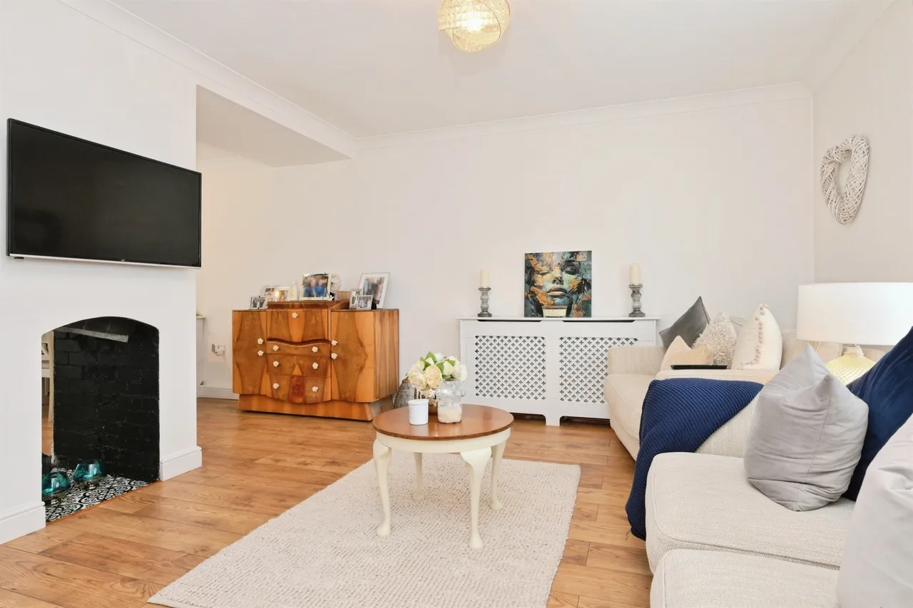 Bury Green Road, Cheshunt, EN7, photo 4