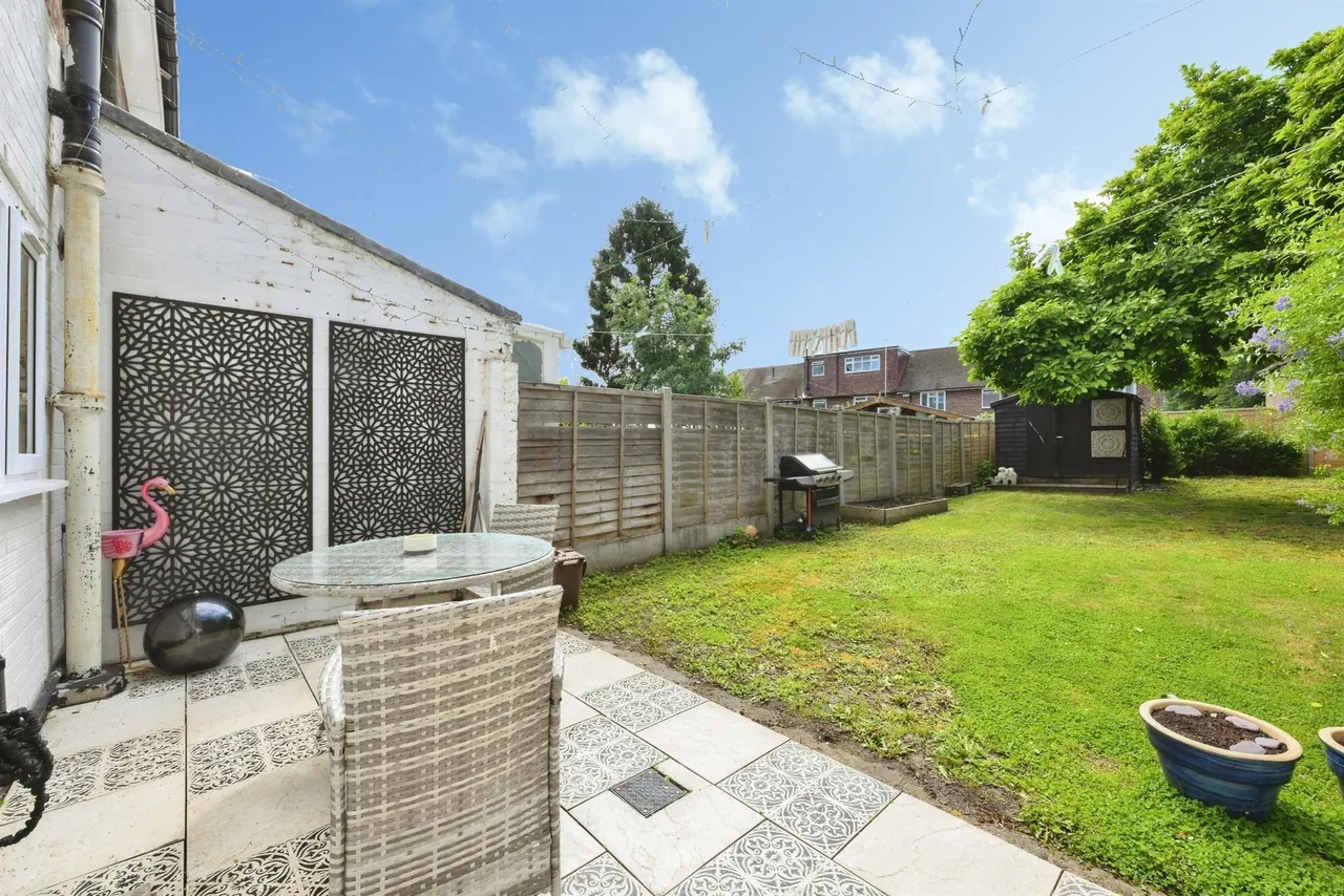 Bury Green Road, Cheshunt, EN7, photo 17
