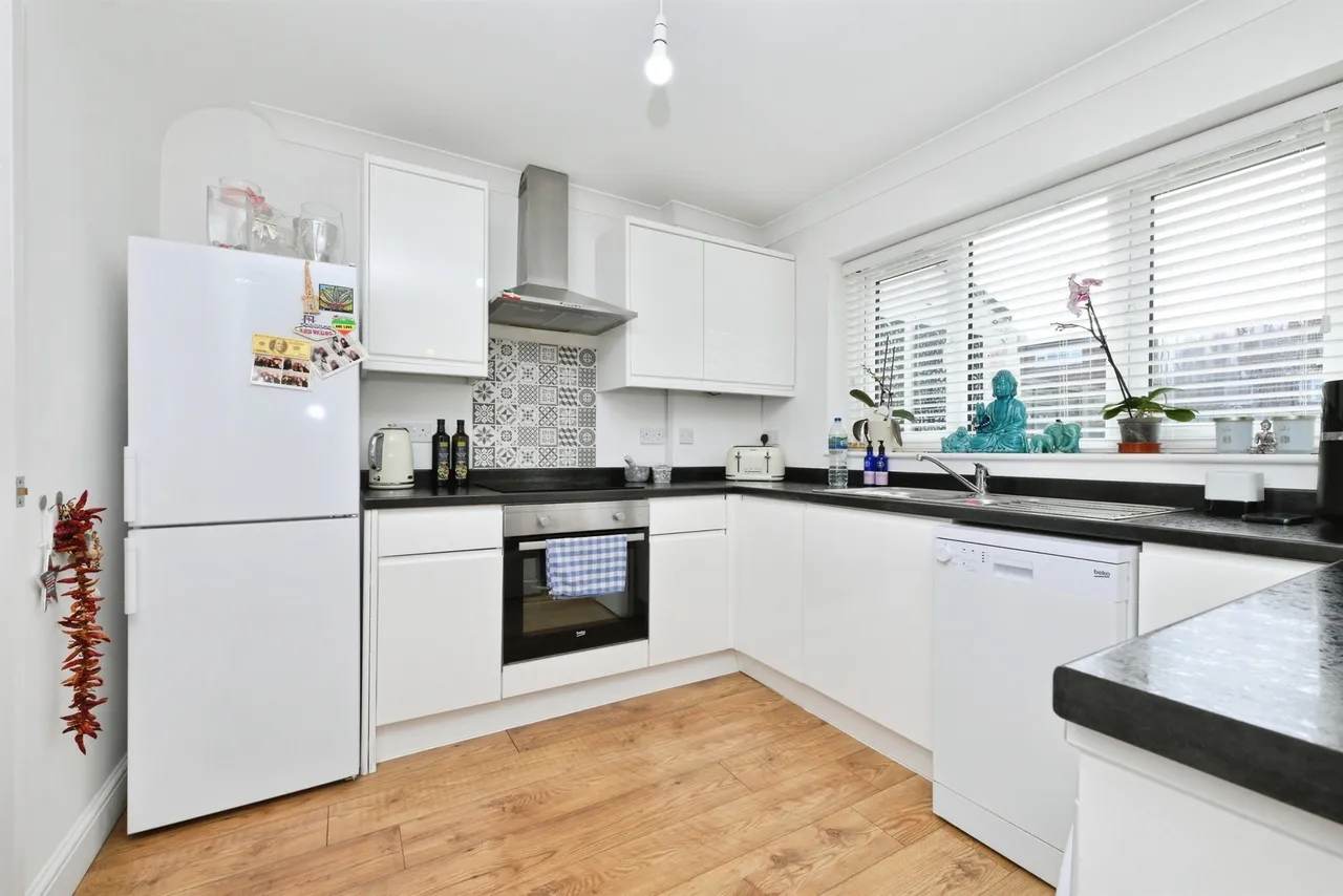 Bury Green Road, Cheshunt, EN7, photo 6