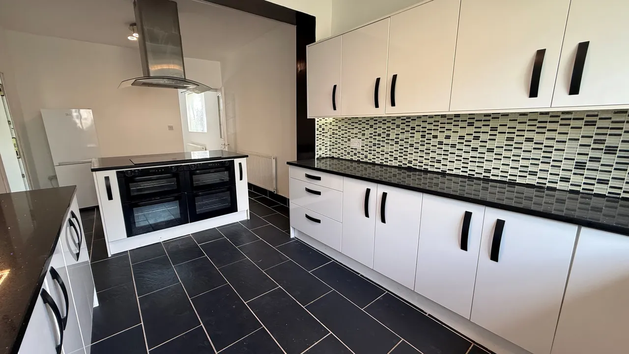 Morrell Street, Maltby, S66, photo 4
