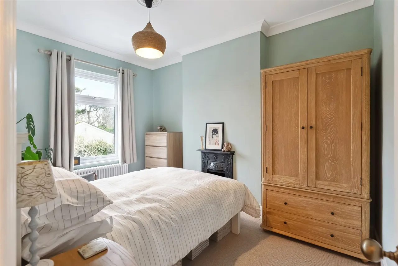 Percy Road, Hampton, TW12 2JW, photo 8