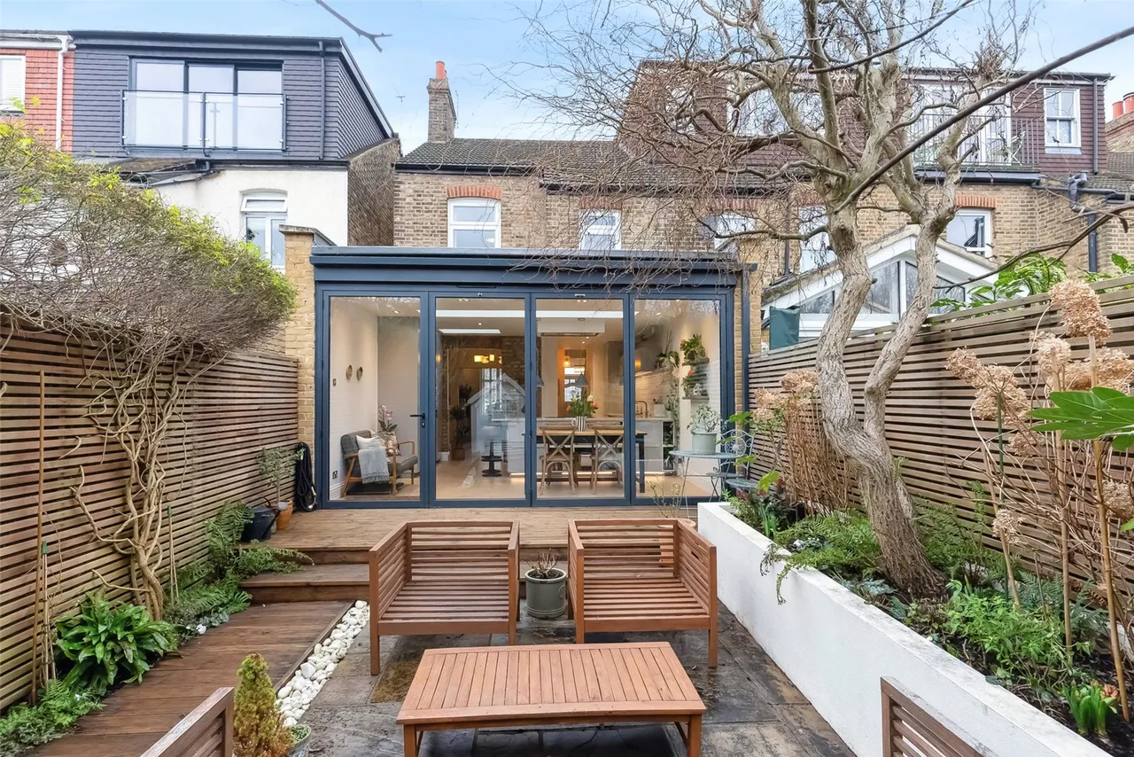 Percy Road, Hampton, TW12 2JW, photo 9