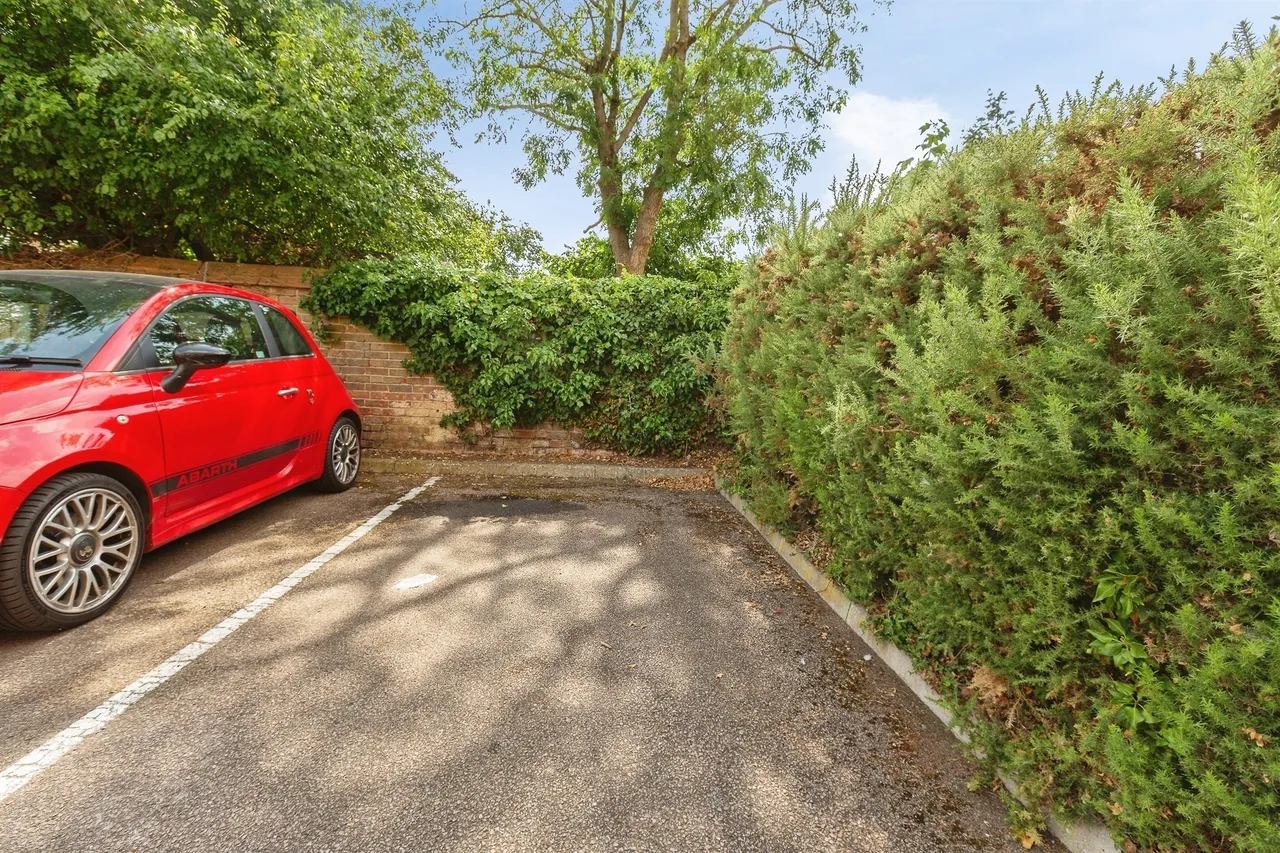 Hockliffe Road, Leighton Buzzard, LU7, photo 3