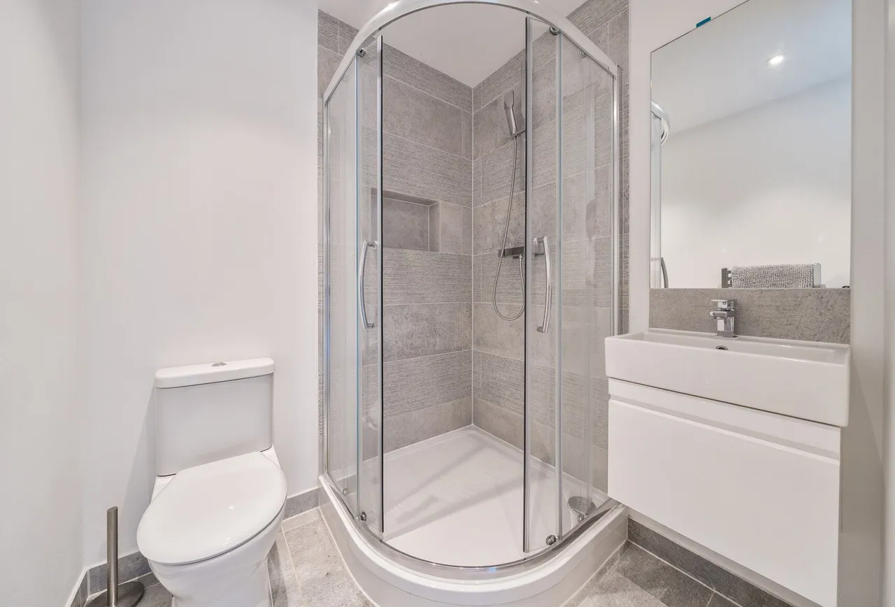 Conyers Road, London, SW16 6LT, photo 9