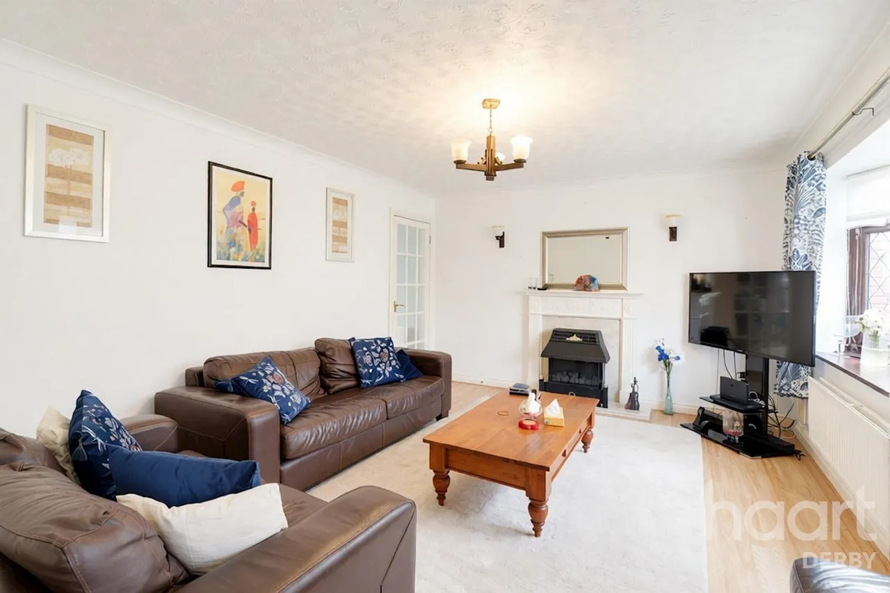 Rowan Close, Stenson Fields, DE24, photo 7
