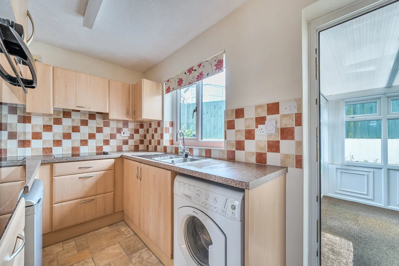 St. Therese Close, Callington, PL17, photo 3