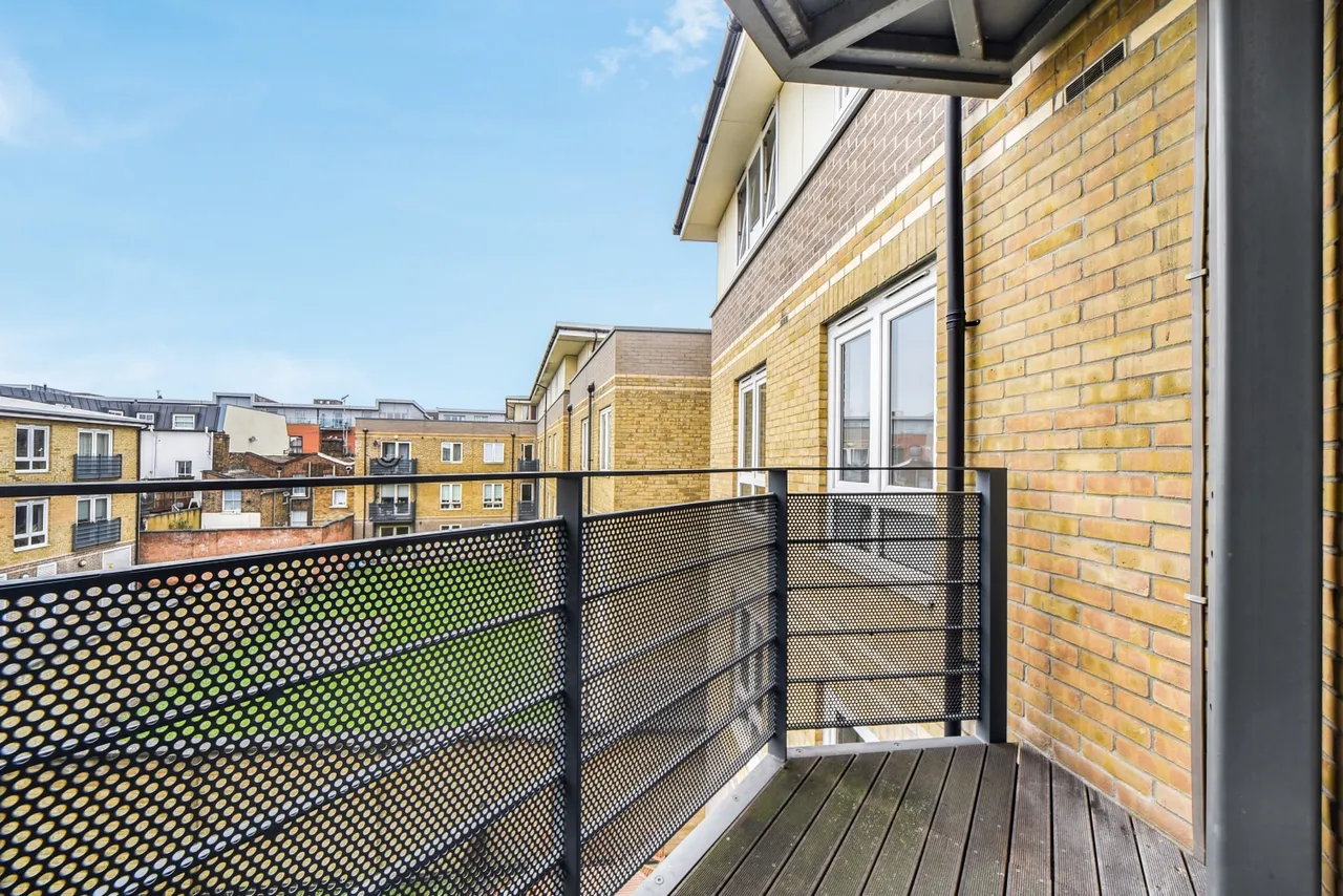Queensgate House, Bow Cent 1 Hereford Road, London, E3, photo 9