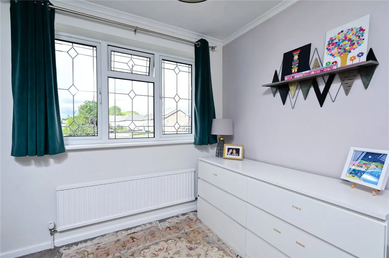 Ash Lodge Drive, Ash, Guildford, Surrey, GU12 6LP, photo 14
