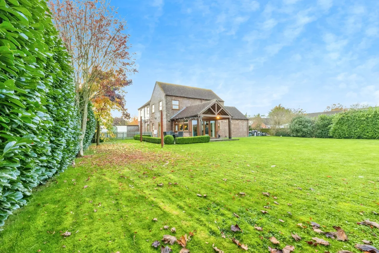 4 bed house for sale, Nelson Road, Fiskerton, LN3