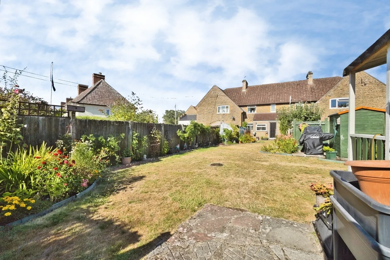 Montacute Road, Tintinhull, BA22, photo 28