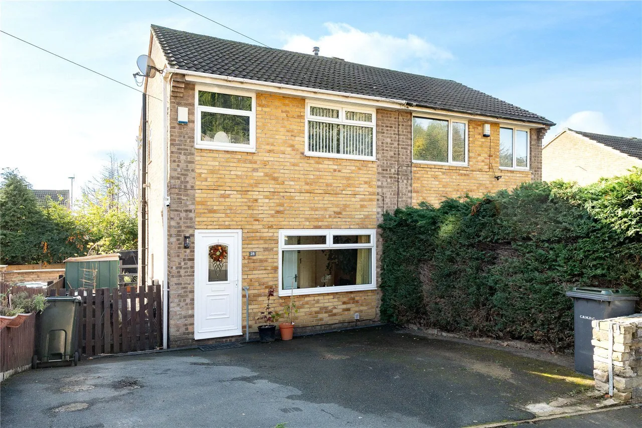 2 bed house for sale, Botany Avenue, Bradford, BD2