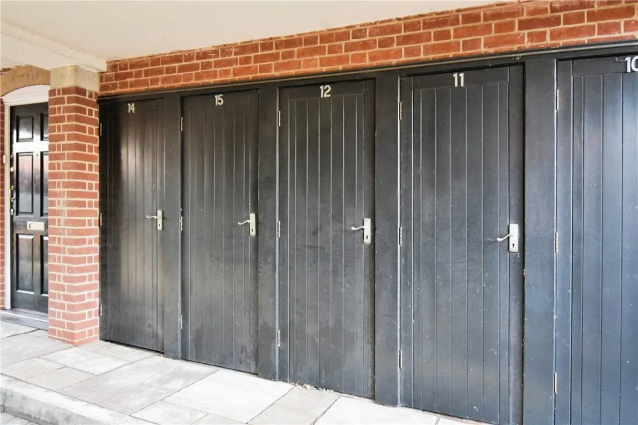 Duttons Road, Romsey, SO51, photo 19