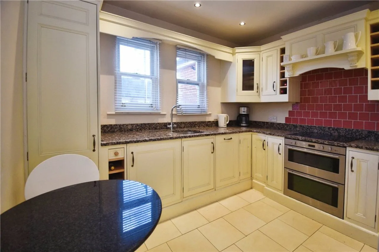 Duttons Road, Romsey, SO51, photo 3