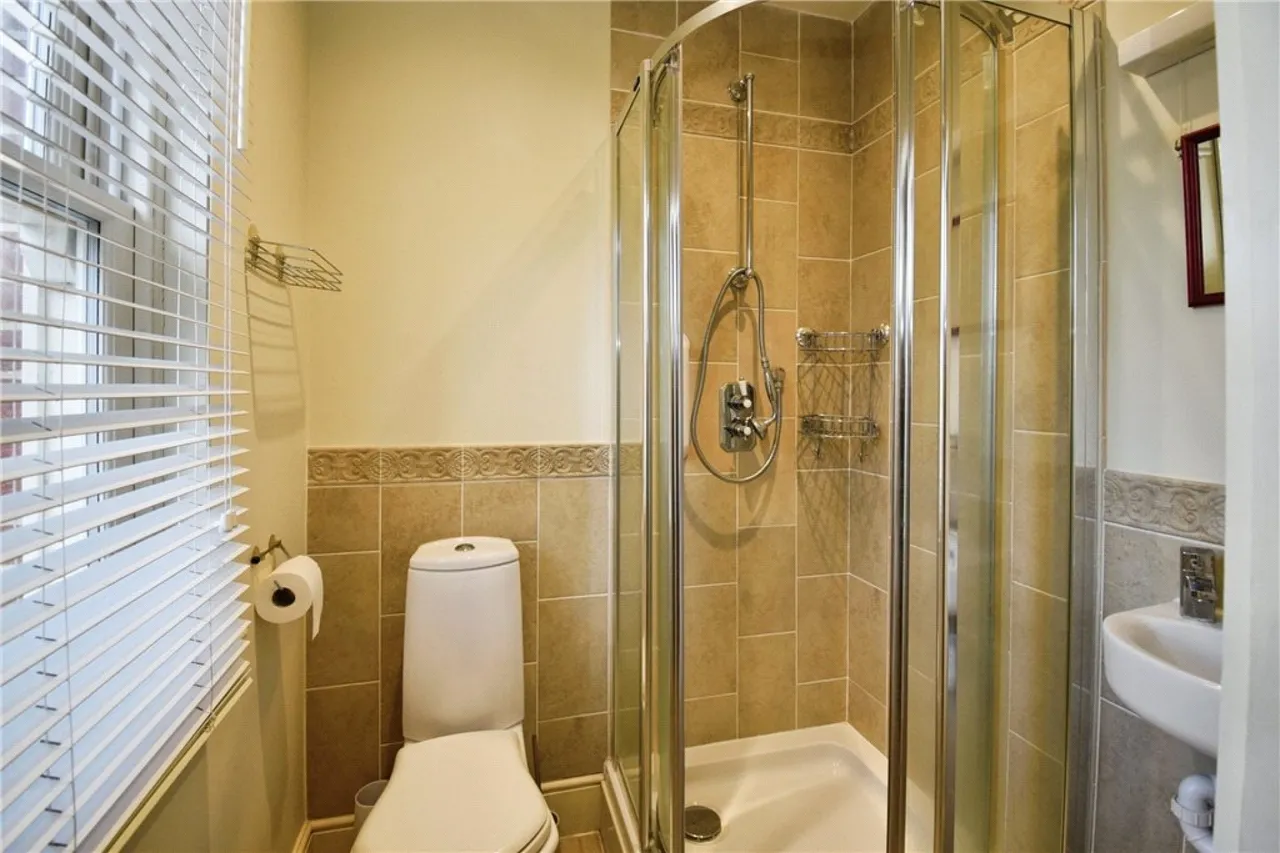 Duttons Road, Romsey, SO51, photo 8