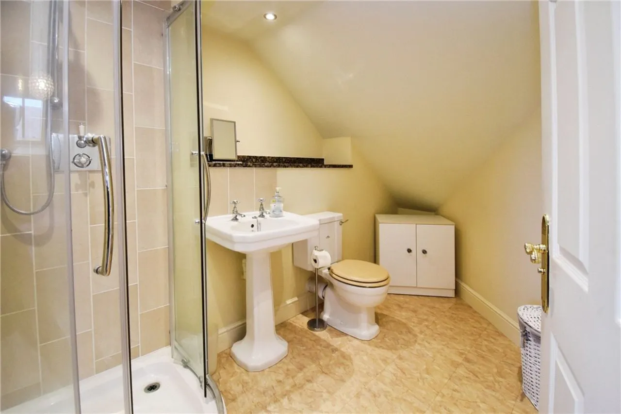 Duttons Road, Romsey, SO51, photo 12