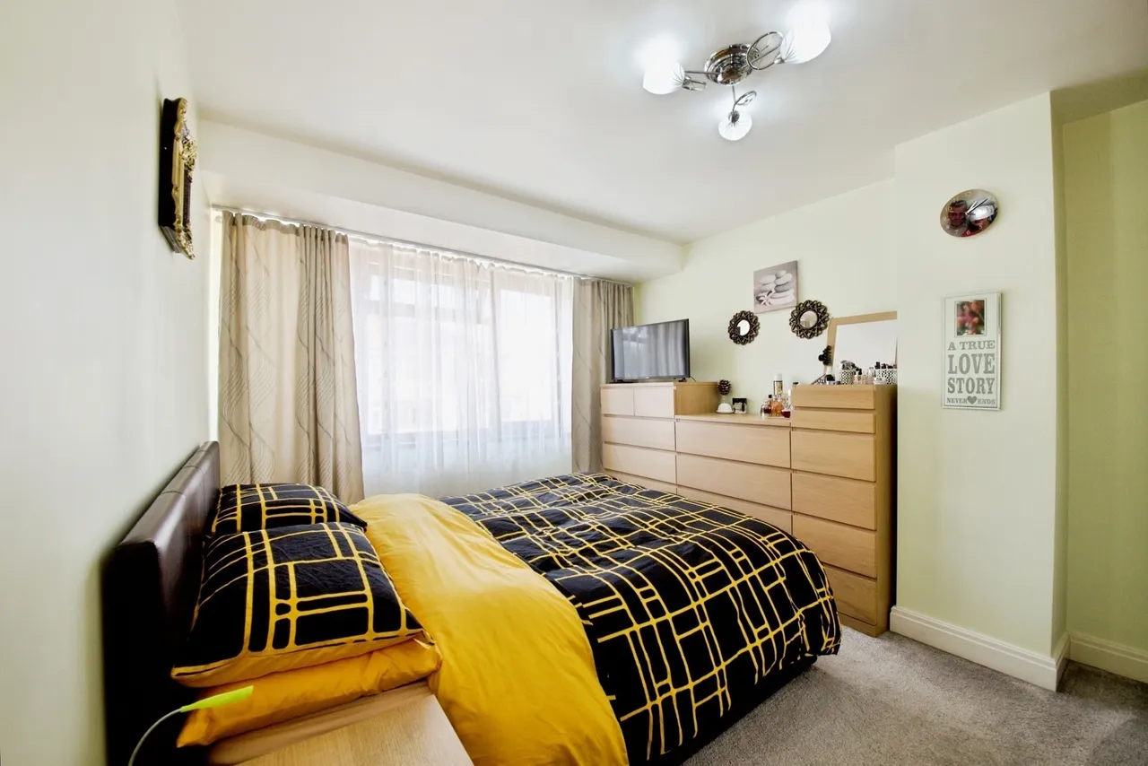 Gorseway, Romford, RM7, photo 12