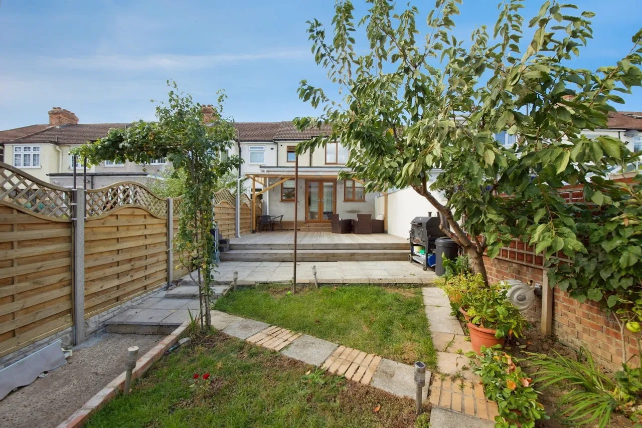 Gorseway, Romford, RM7, photo 10