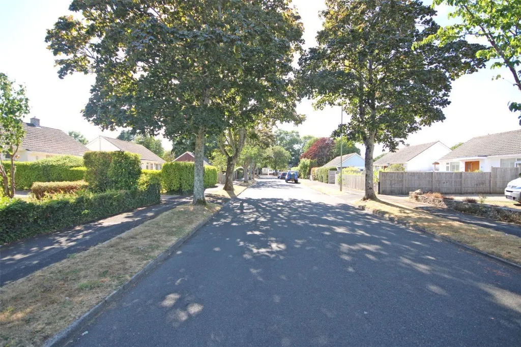 New Milton, Hampshire, photo 16