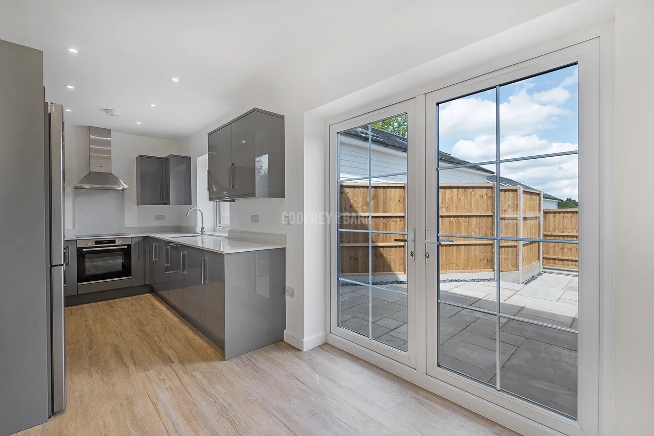 St Vincents Lane, Mill Hill, NW7, photo 5