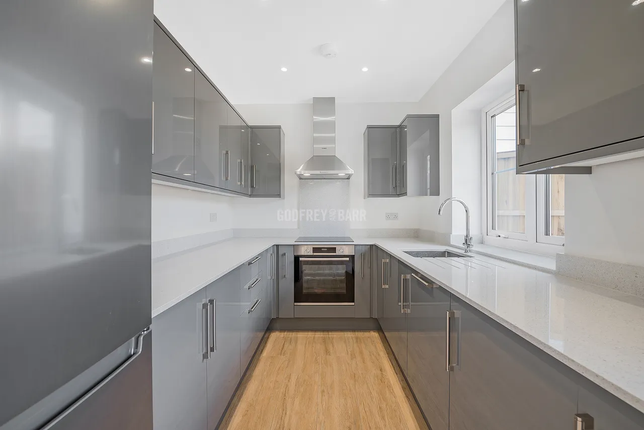 St Vincents Lane, Mill Hill, NW7, photo 6