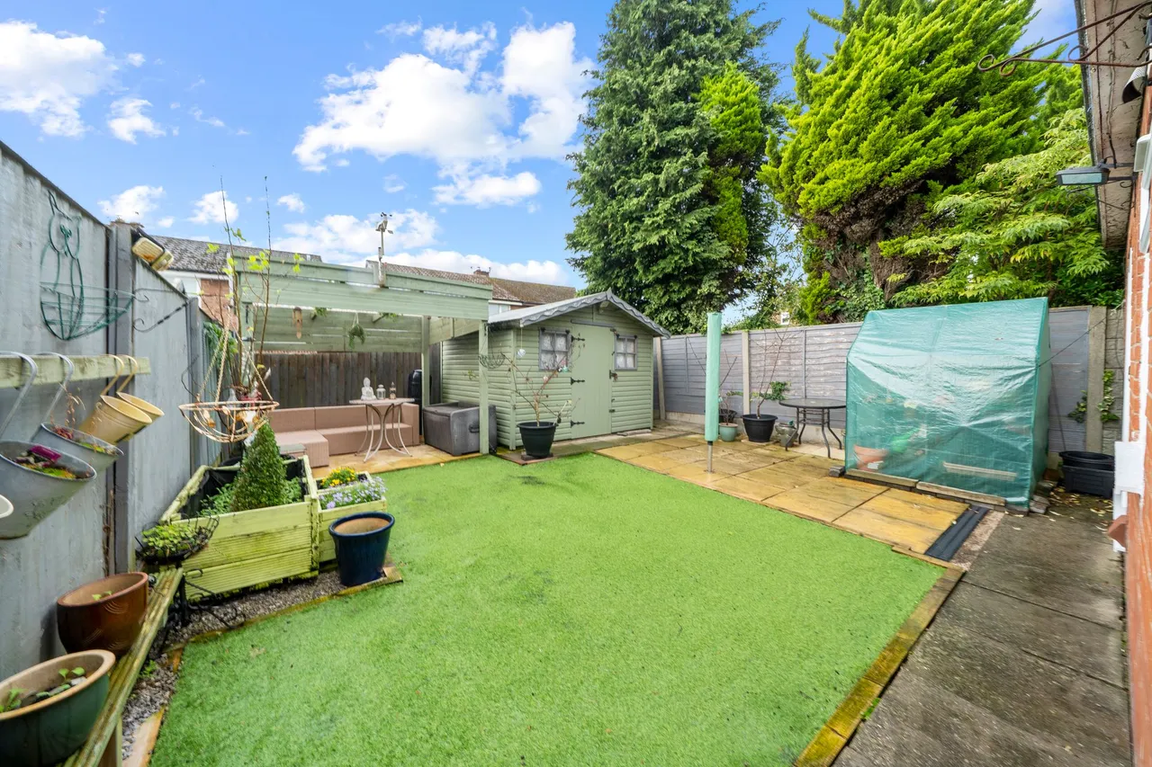 Ringley Avenue, Golborne, WA3, photo 22