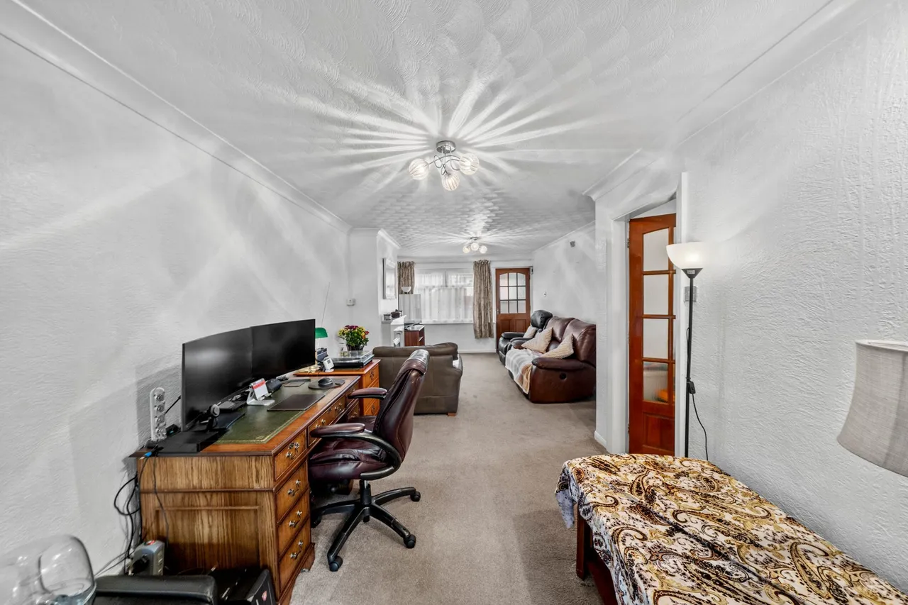 Ringley Avenue, Golborne, WA3, photo 7